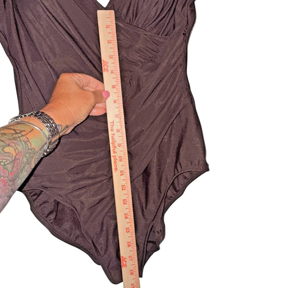 MiracleSuit Mystique One Piece Swimsuit Sz 8 Slimming‎ Support Beach Pool Cruise - Picture 11 of 13